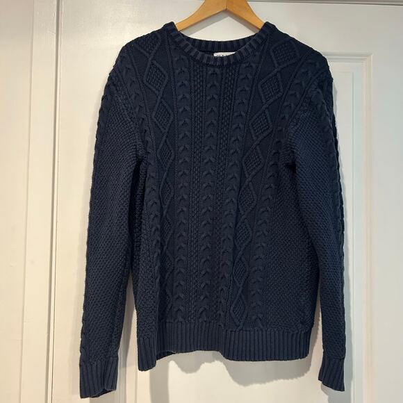 Old Navy Cozy Cable-Knit Cotton Sweater Mens Medium Navy Blue Fisherman Crewneck - Picture 2 of 7